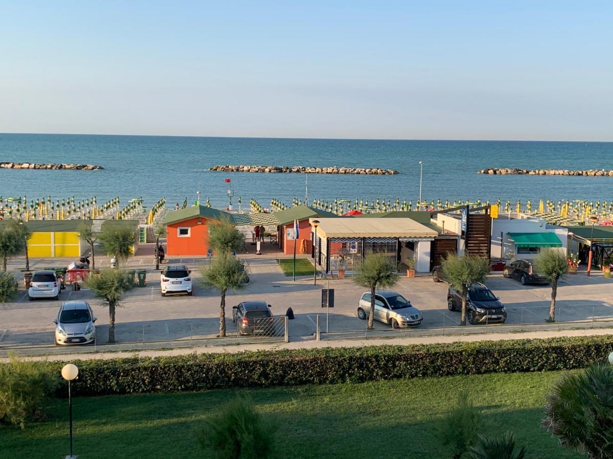 Al Mare Apartament Daire Fano Dış mekan fotoğraf